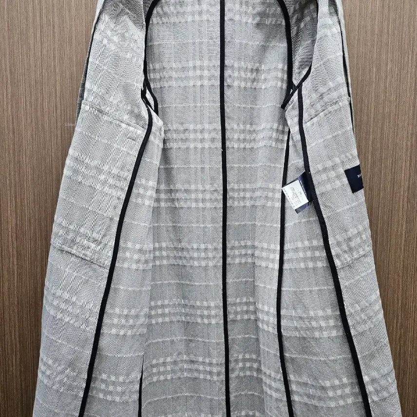 [BUNJANG] Burberry Gold Button Trench Coat / 잉글랜드산 버버리 금장 버튼 트렌치코트 55