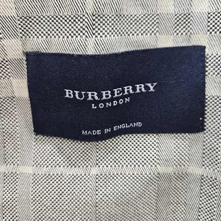[BUNJANG] Burberry Gold Button Trench Coat / 잉글랜드산 버버리 금장 버튼 트렌치코트 55