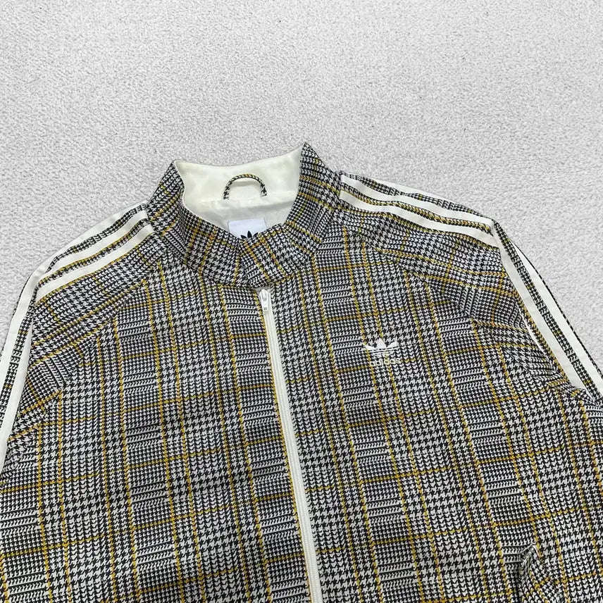 [BUNJANG] Adidas Originals Tartan Check Track Jacket / 아디다스 오리지널 타탄 체크 트랙 자켓