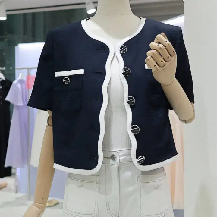 [SOLD OUT] JJ지고트 반팔 자켓 새상품 판매합니다