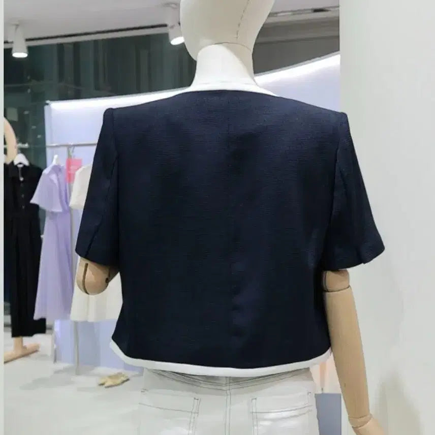 [SOLD OUT] JJ지고트 반팔 자켓 새상품 판매합니다