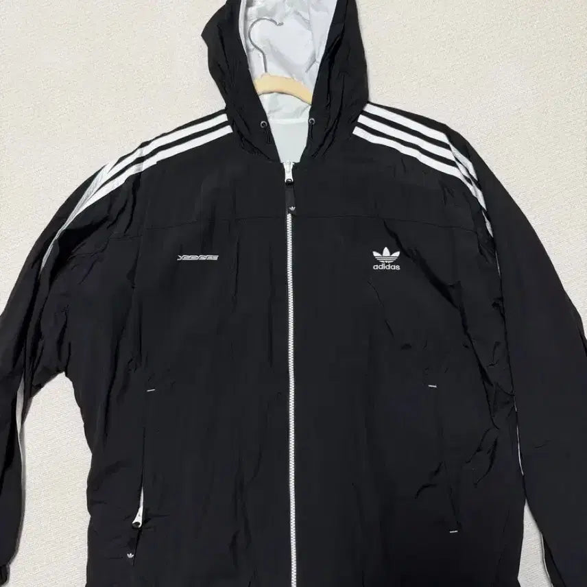 [BUNJANG] Adidas x Yeseyesee BS Reversible Jacket Black S / 아디다스 x 예스아이씨 BS 자켓 블랙 S