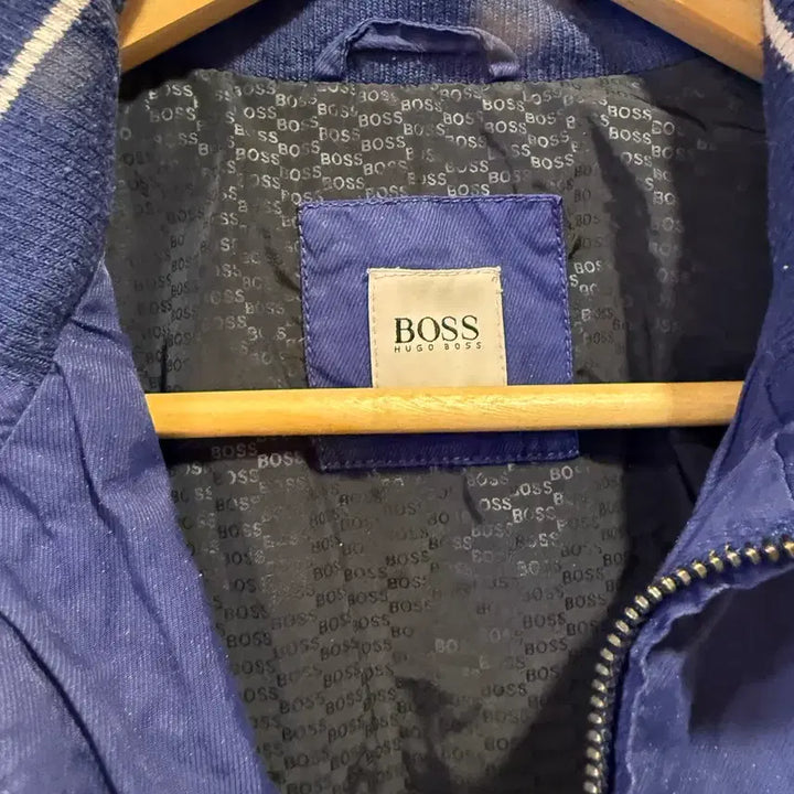 [BUNJANG] Hugo Boss Windbreaker Blouson / 휴고 보스 윈드브레이커 블루종