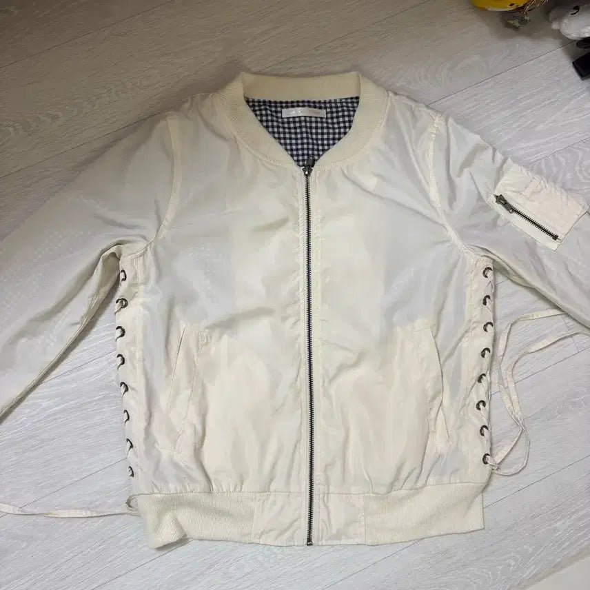 [BUNJANG] Vintage Ivory White Women&