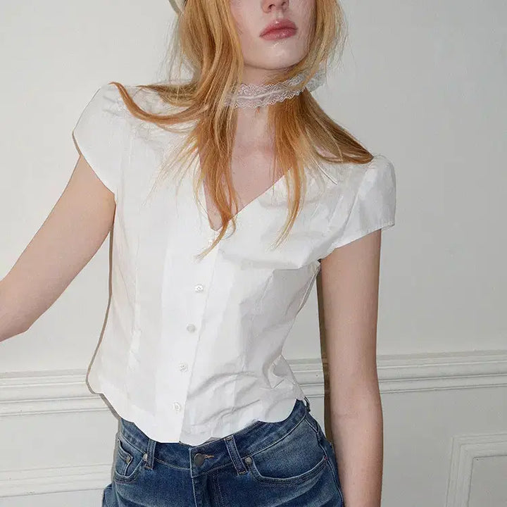 [BUNJANG] UENA White Petal Ruffle Puff Sleeve Blouse / UENA 우에나 화이트 페탈 러플 퍼프 소매 반팔 블라우스