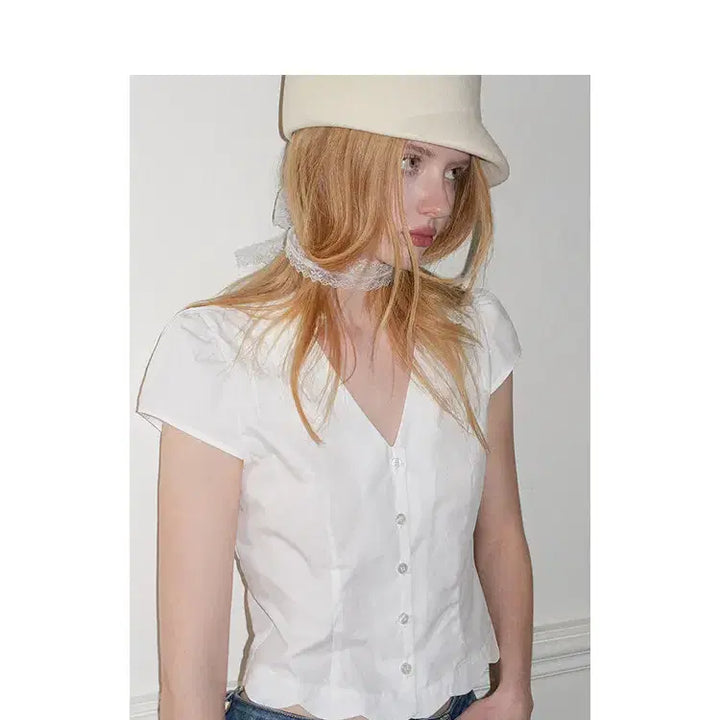 [BUNJANG] UENA White Petal Ruffle Puff Sleeve Blouse / UENA 우에나 화이트 페탈 러플 퍼프 소매 반팔 블라우스