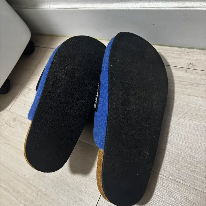[BUNJANG] JW Anderson Flat Mules / JW앤더슨 플랫뮬 250
