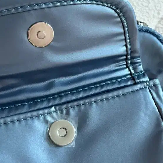 [BUNJANG] LMR Mini Crossbody Bag (New) / LMR의 귀여운 미니 크로스백 (새상품)