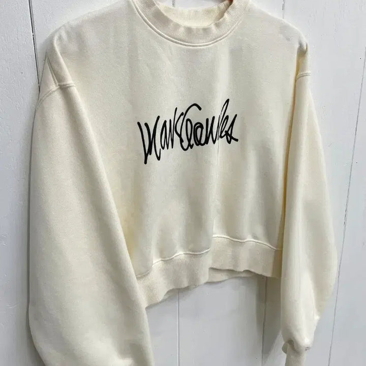 [SOLD OUT] 와릿이즌 마크 곤잘레스 로고 크롭 맨투맨