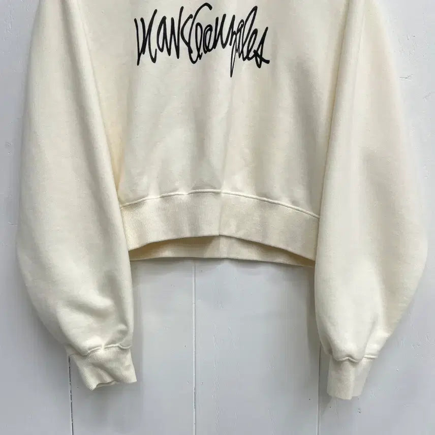 [SOLD OUT] 와릿이즌 마크 곤잘레스 로고 크롭 맨투맨