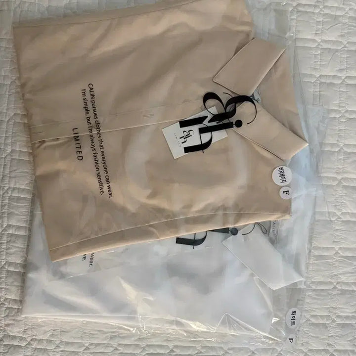 [BUNJANG] Kaelang Shirt / 꺌랑 왜다려 셔츠 F