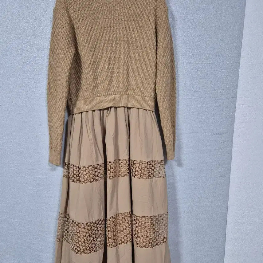 [BUNJANG] Layered Punching Knit Dress (Size 66) / 레이어드 펀칭 니트원피스 66