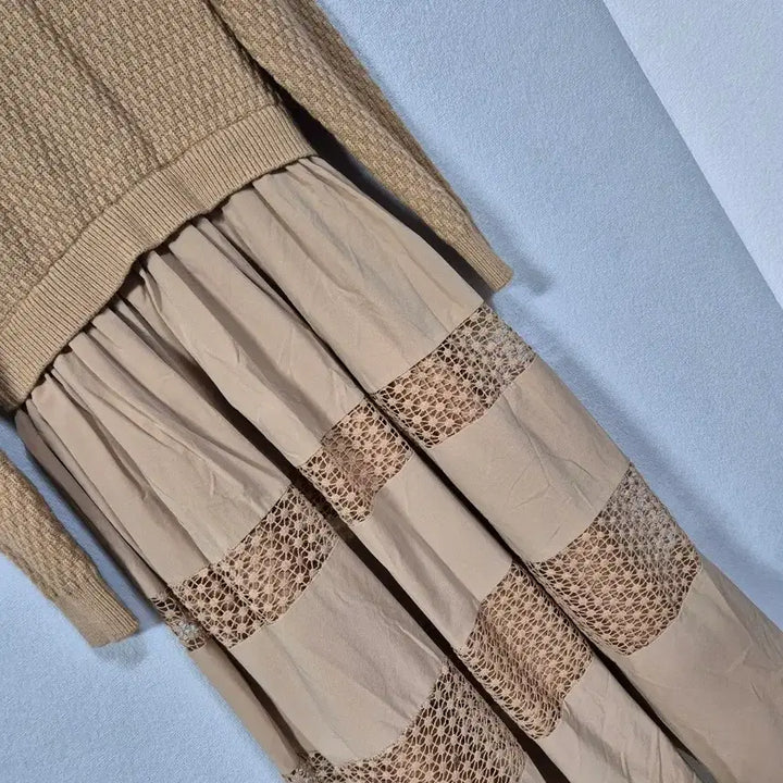 [BUNJANG] Layered Punching Knit Dress (Size 66) / 레이어드 펀칭 니트원피스 66