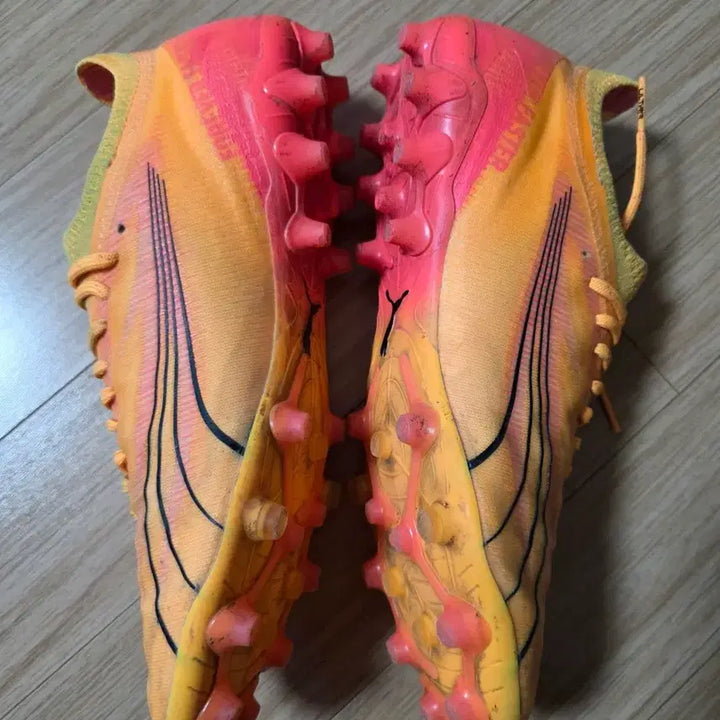 [BUNJANG] Puma Ultra MG Soccer Cleats / 푸마 울트라 MG 260 판매해요