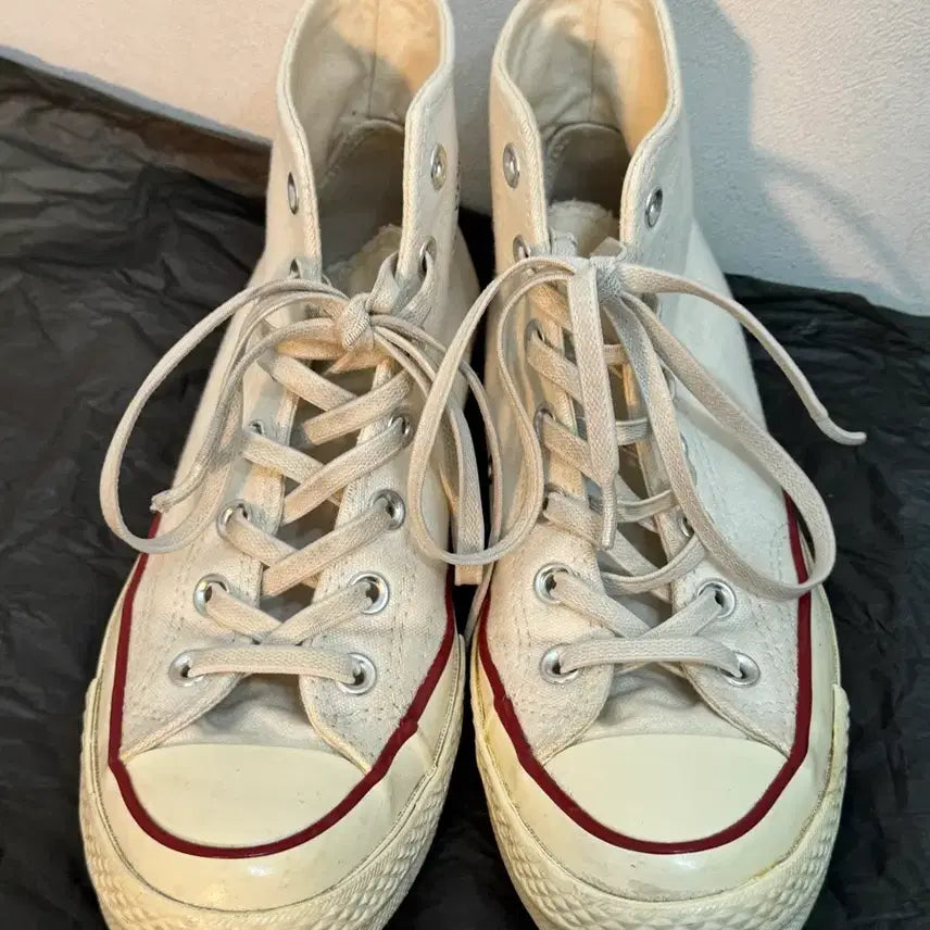 [BUNJANG] Converse Chuck 70 High Ivory Sneakers / (245) 컨버스 척70 하이 아이보리
