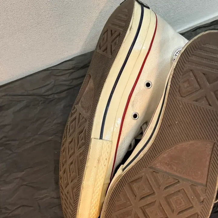 [BUNJANG] Converse Chuck 70 High Ivory Sneakers / (245) 컨버스 척70 하이 아이보리