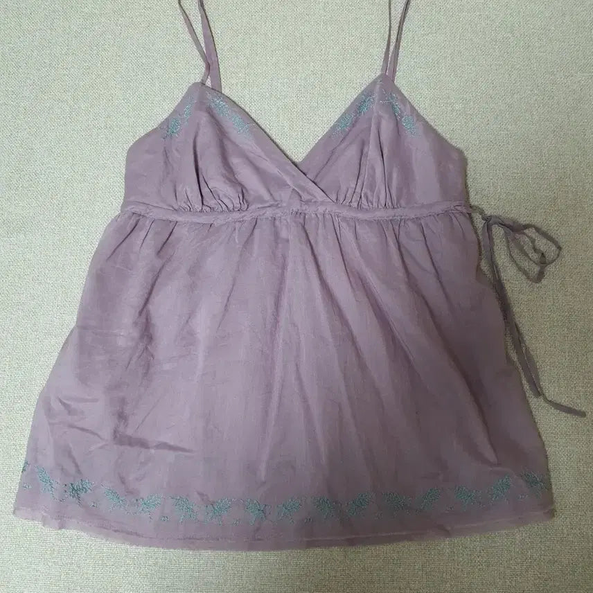 [BUNJANG] Zadig &amp; Voltaire Lavender Embroidered Cami Top / 쟈딕앤볼테르 끈탑