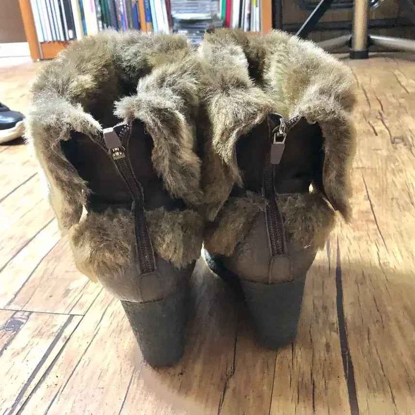 [BUNJANG] Stonefly Italian Brown Fur Boots 230mm / 스톤플라이 이탈리아 브라운 퍼 부츠 230mm 굽7센티