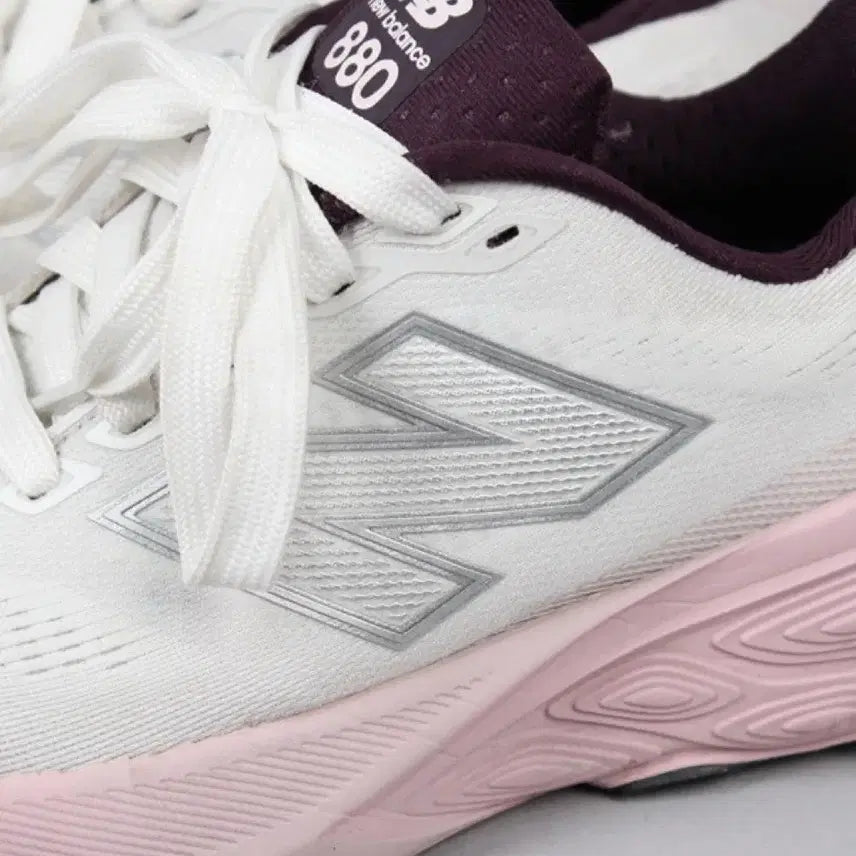 [BUNJANG] New Balance 880v15 Running Shoes / (250)New Balance 러닝화
