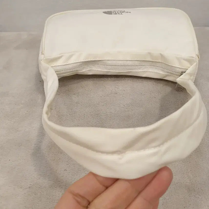 [SOLD OUT] 노스페이스 아이보리 미니백 토트백 숄더백