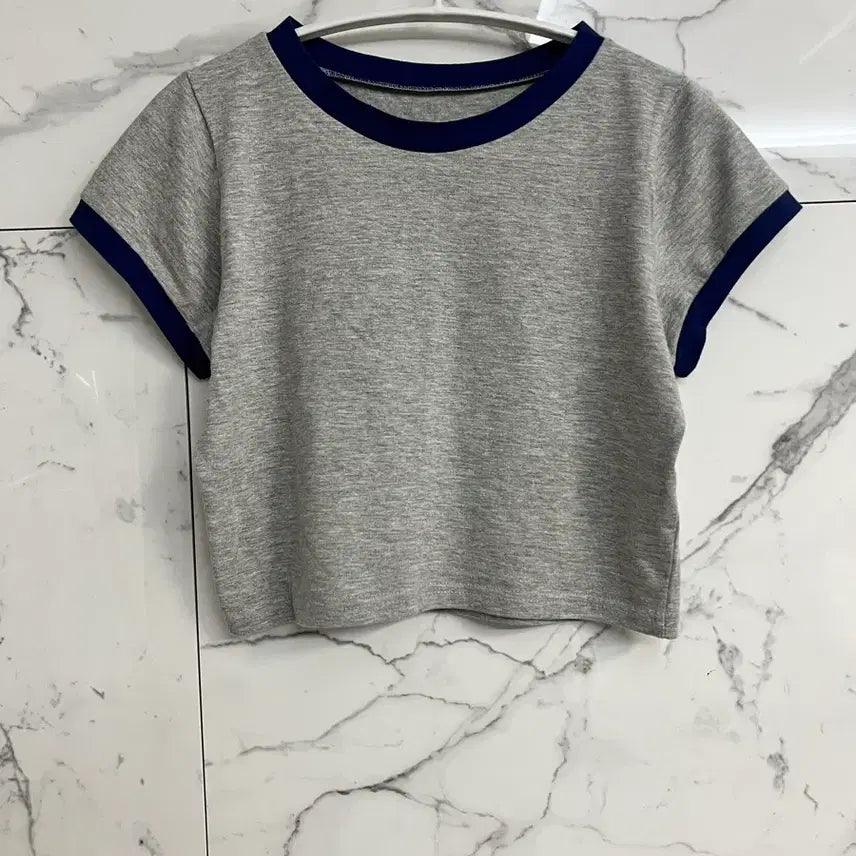 [BUNJANG] Colorblock Cropped Short-Sleeve T-Shirt / 새상품 배색 그레이 회색 크롭 반팔 티셔츠
