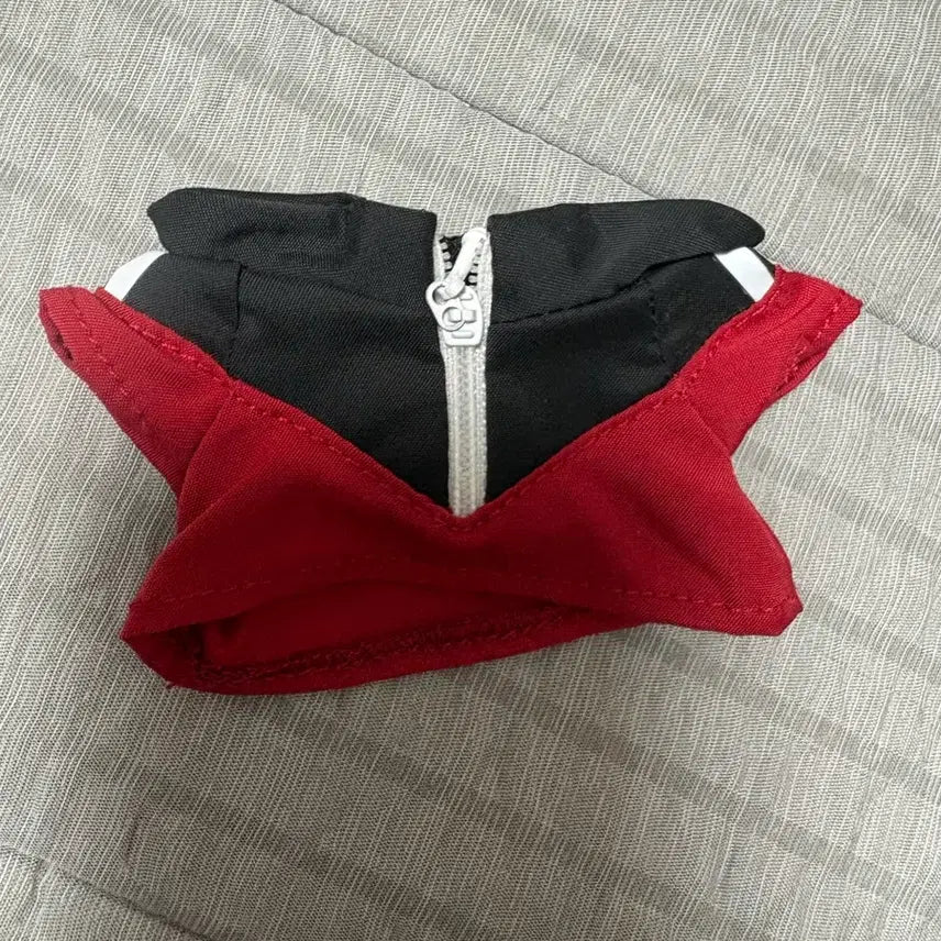 [SOLD OUT] 가비지타임 원중고 10cm 인형옷