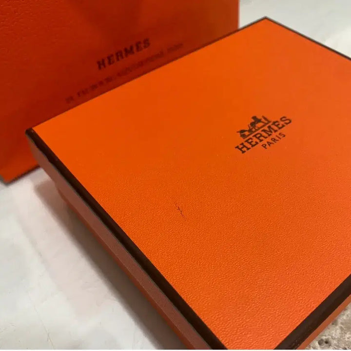 [BUNJANG] Hermes Wallet Box Set / 에르메스 지갑박스 + 속지 + 리본 + 쇼핑백