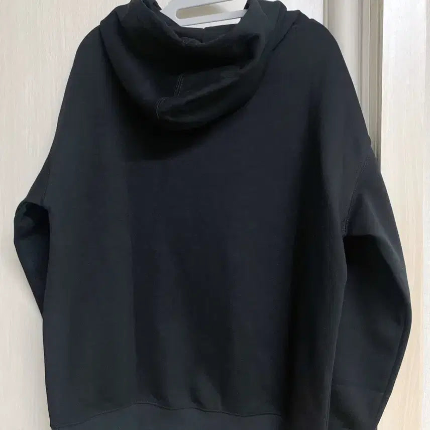 [BUNJANG] Fila Black Hooded Sweatshirt / 휠라 블랙 후드티