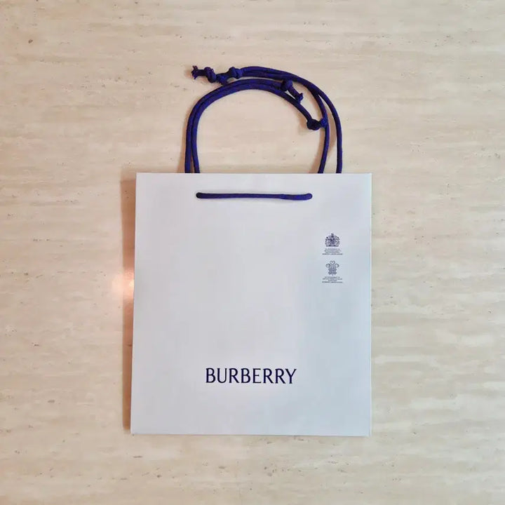 [BUNJANG] Burberry Shopping Bag / [백화점정품]버버리 쇼핑백,버버리 박스,버버리 가방,버버리 지갑,버버리