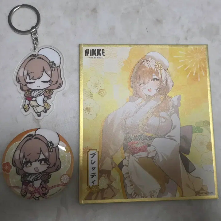 [SOLD OUT] 니케 신년 브래디 키링, 캔뱃지, 색지