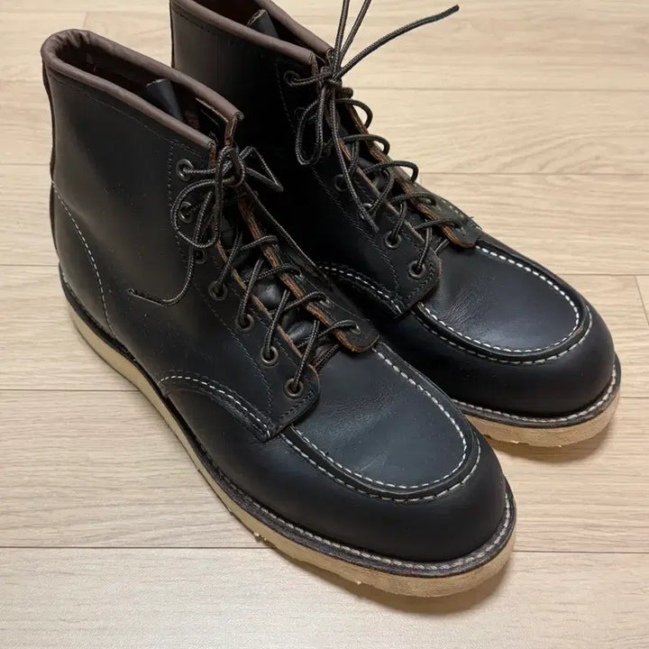 [SOLD OUT] 레드윙 목토 8849 블렉프레리 차심가죽
