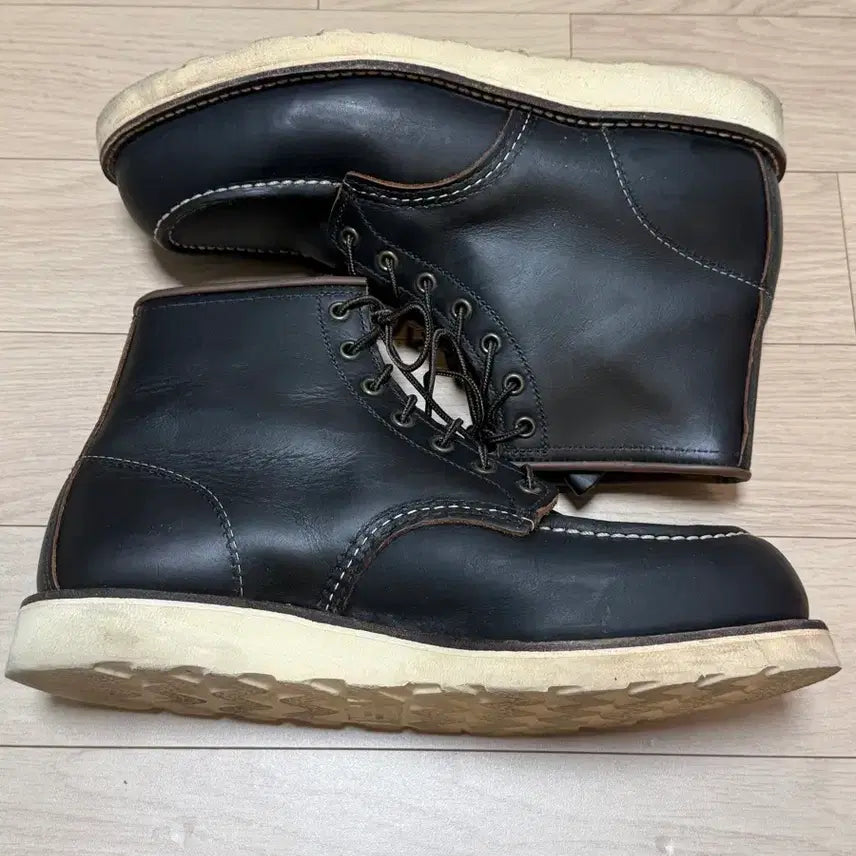 [SOLD OUT] 레드윙 목토 8849 블렉프레리 차심가죽