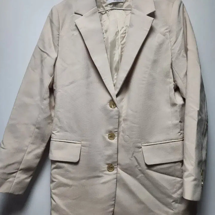 [BUNJANG] LAURENHI Ivory Blazer / LAURENHI 로렌하이 아이보리 블레이저
