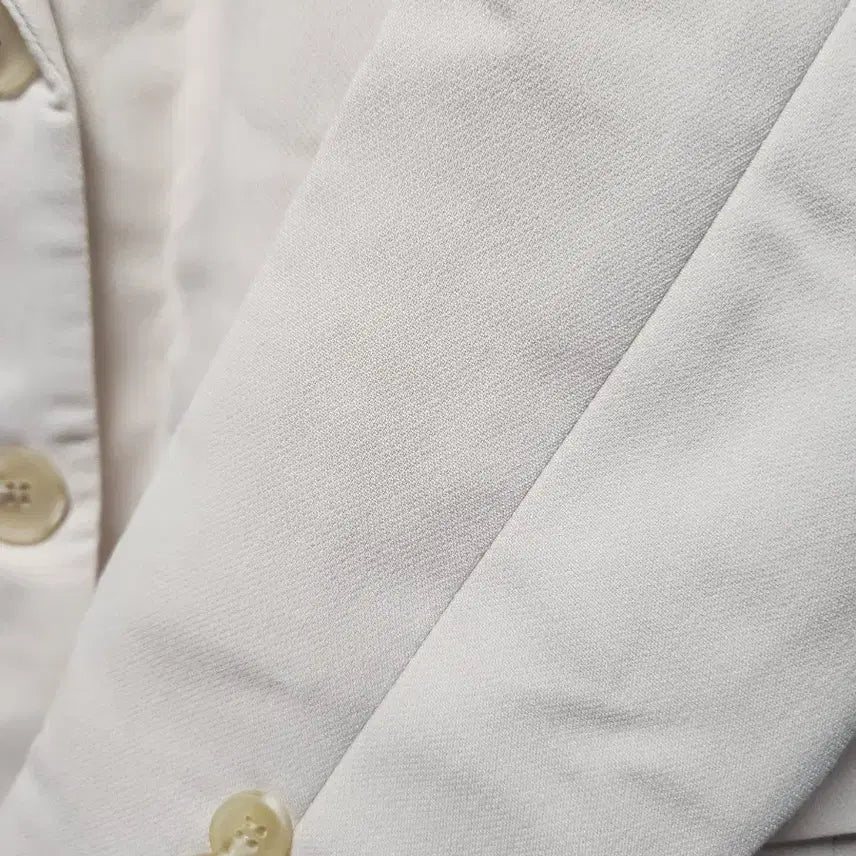 [BUNJANG] LAURENHI Ivory Blazer / LAURENHI 로렌하이 아이보리 블레이저