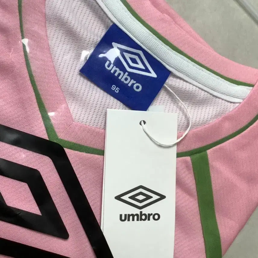 [BUNJANG] UMBRO THE SOLUTIONS Uniform / UMBRO X THE SOLUTIONS 굿즈 유니폼 판매