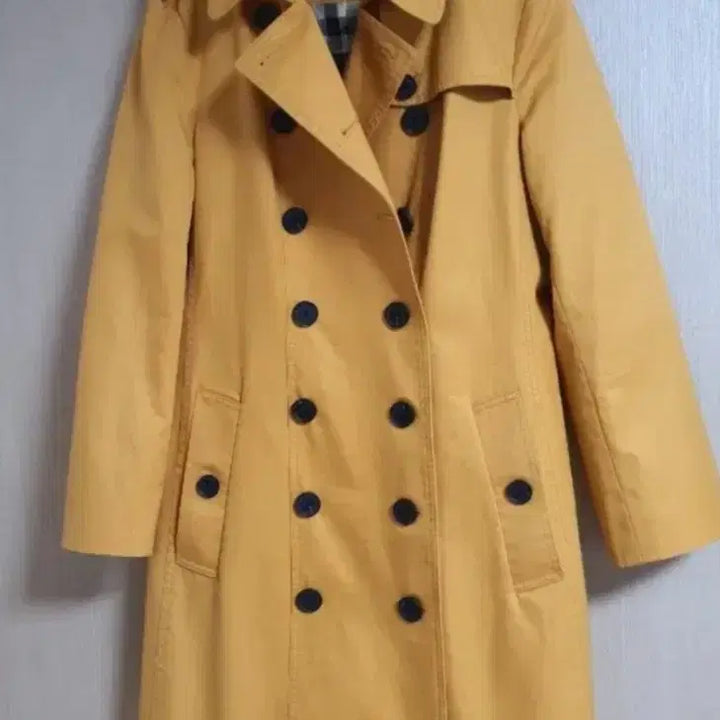 [SOLD OUT] 버버리 st 트렌치코트 머스터드 팝니다