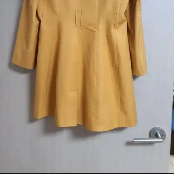 [SOLD OUT] 버버리 st 트렌치코트 머스터드 팝니다