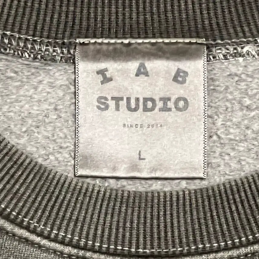 [BUNJANG] IAB Studio Pigment Sweatshirt L / 아이앱스튜디오 피그먼트 맨투맨 L