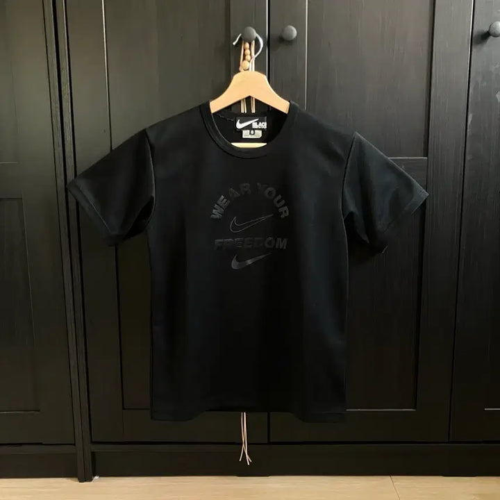 [BUNJANG] Comme des Garcons Black x Nike T-shirt / Comme des Garcons Black X Nike T-shirt