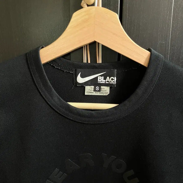 [BUNJANG] Comme des Garcons Black x Nike T-shirt / Comme des Garcons Black X Nike T-shirt