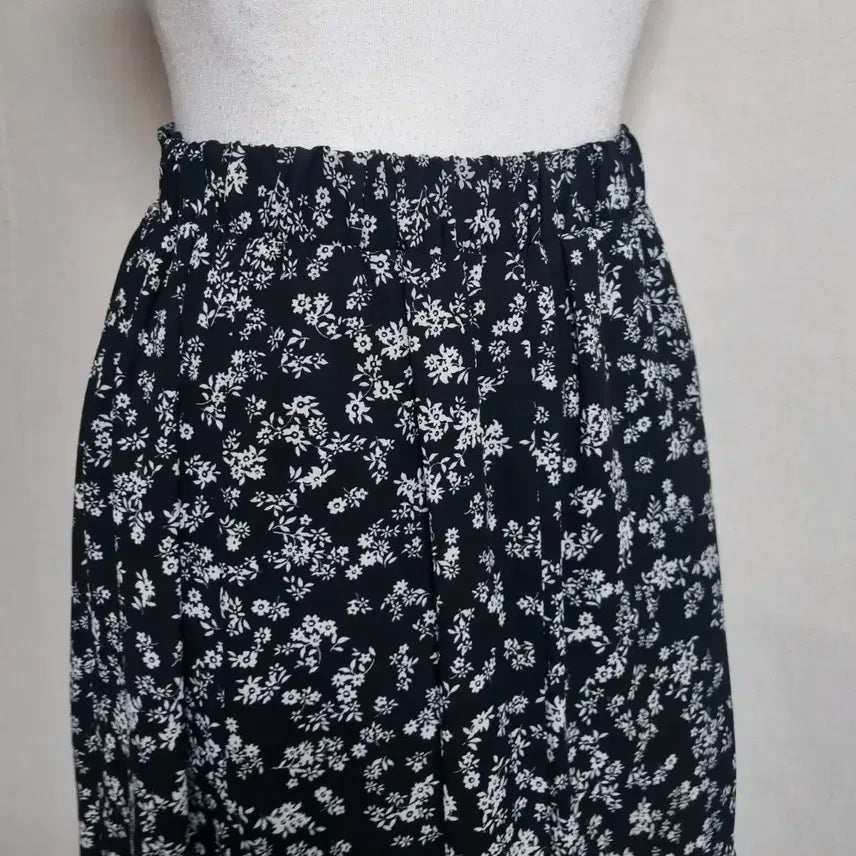 [BUNJANG] LS1 Black Floral Long Skirt / LS1 블랙 플라워 롱 스커트