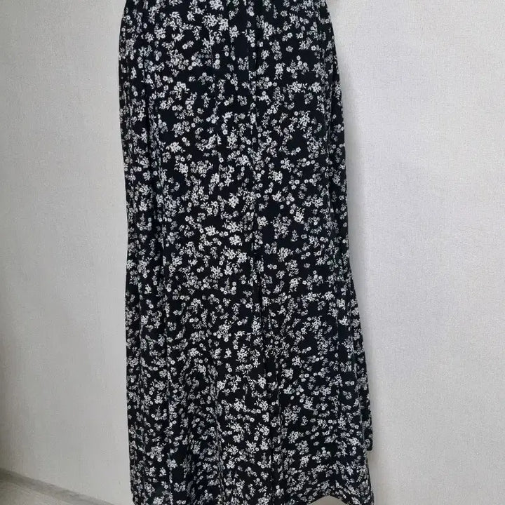 [BUNJANG] LS1 Black Floral Long Skirt / LS1 블랙 플라워 롱 스커트