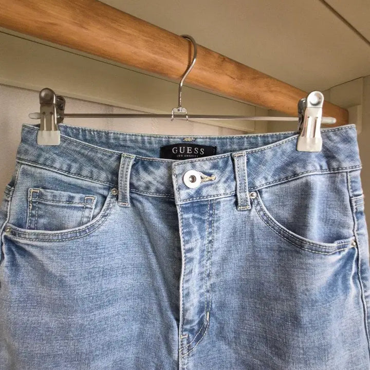 [BUNJANG] Guess Light Wash Wide Leg Denim Pants / 게스 연청데님팬츠
