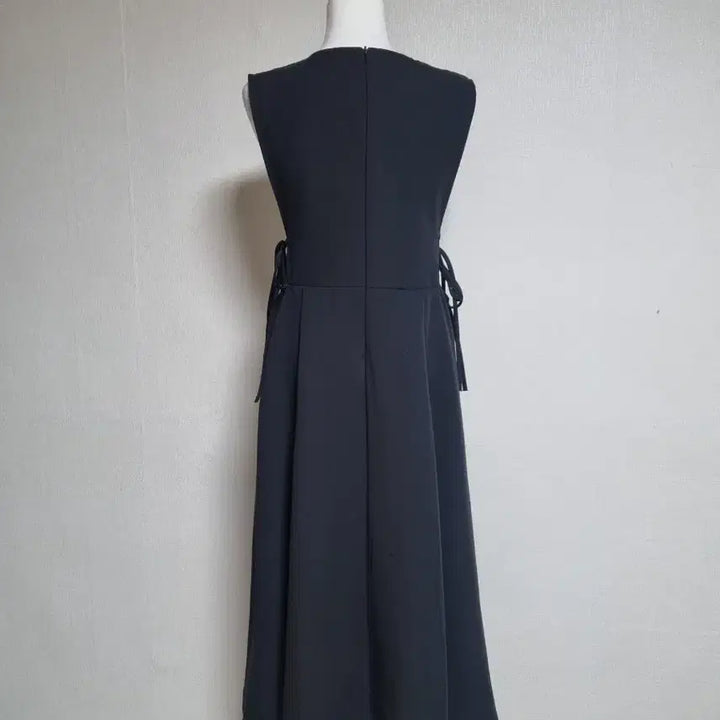 [BUNJANG] Black Sleeveless Long Dress / L256 블랙 민소매 롱 원피스