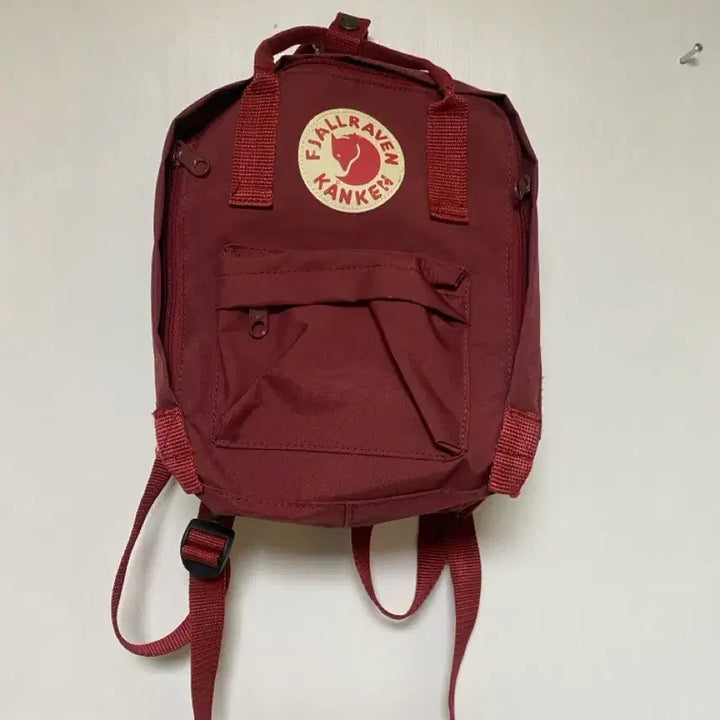 [BUNJANG] FJALL RAVEN Kanken Mini Backpack Burgundy / [FJALL RAVEN] 피엘라벤 칸켄 미니 백팩 버건디