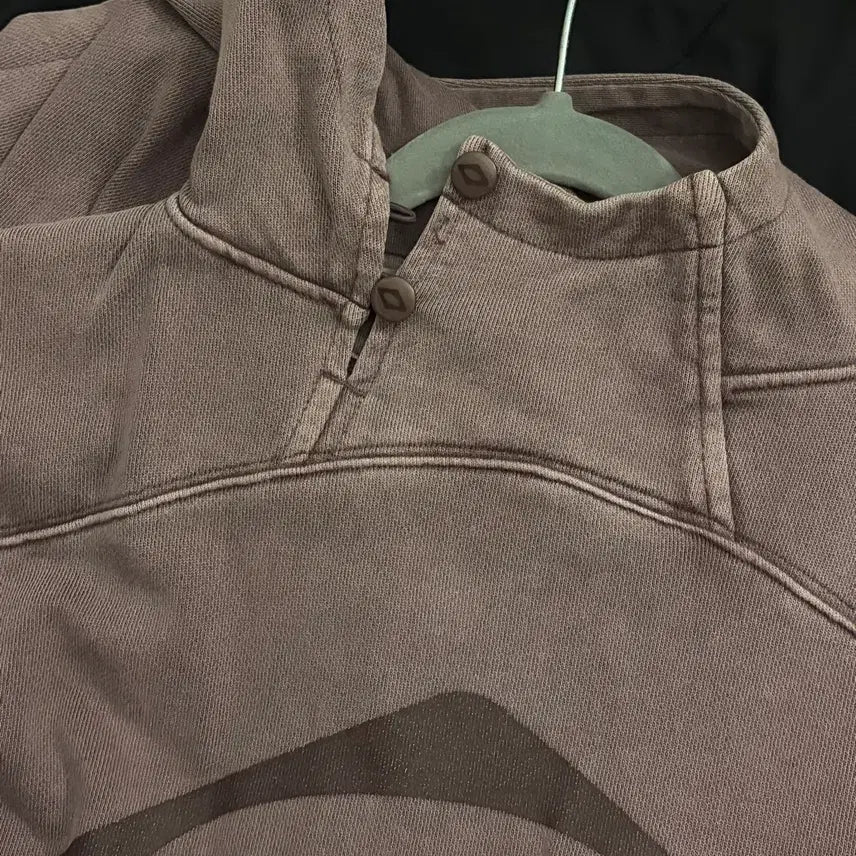 [BUNJANG] Mischief Rhombus Side Button Up Hoodie / 미스치프 롬버스 사이드 버튼 업 후드