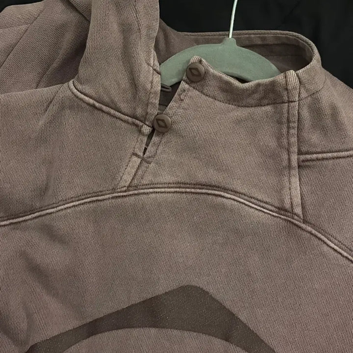 [BUNJANG] Mischief Rhombus Side Button Up Hoodie / 미스치프 롬버스 사이드 버튼 업 후드