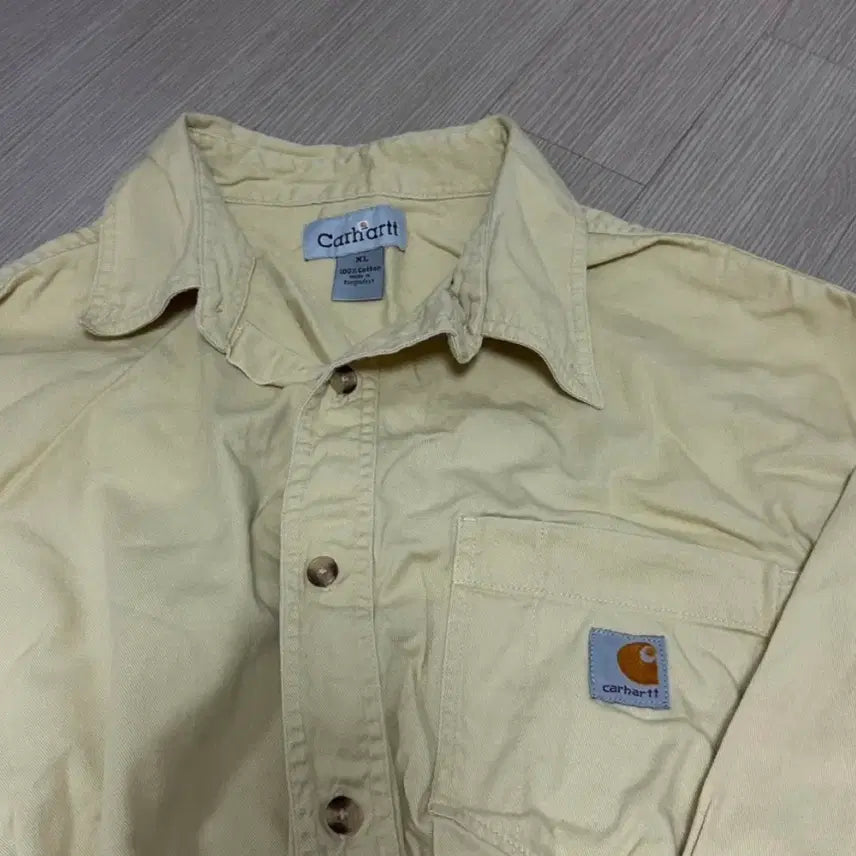 [SOLD OUT] 칼하트 빈티지 크롭셔츠 xl