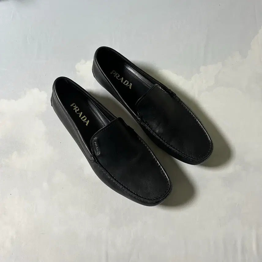 [BUNJANG] Prada sports slip on loafers / Prada sports slip on loafers