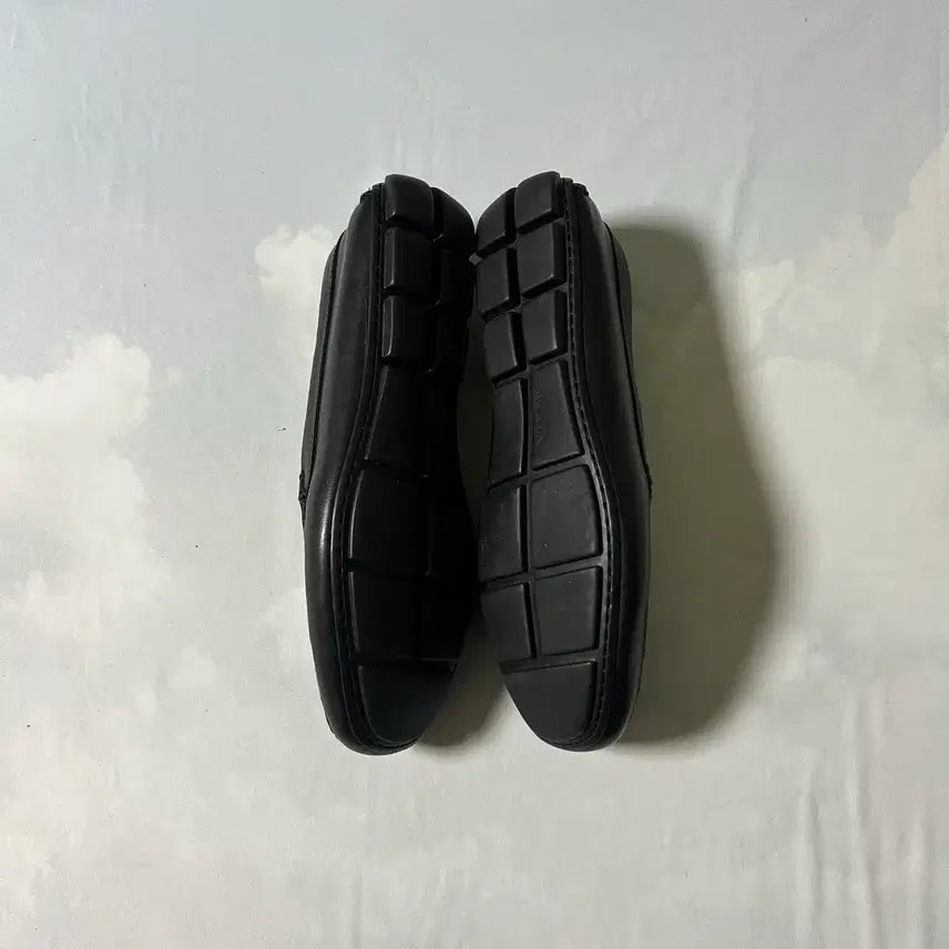[BUNJANG] Prada sports slip on loafers / Prada sports slip on loafers